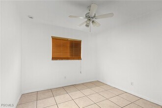 127 SW 11th Terrace in Cape Coral, FL - Building Photo - Building Photo