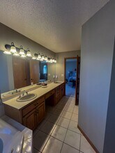 3516 Westmoor Cir in Moorhead, MN - Building Photo - Building Photo