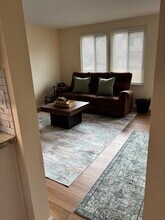 10251 Spinnaker Run in Aurora, OH - Foto de edificio - Building Photo