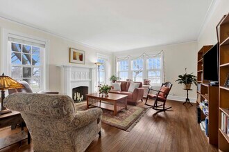 554 Sheridan Square in Evanston, IL - Building Photo - Building Photo