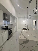 4304 NW 27th Ln in Cape Coral, FL - Building Photo - Building Photo