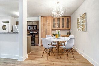 1825 Selby Ave in Los Angeles, CA - Building Photo - Building Photo