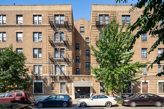 90 Downing in Brooklyn, NY - Foto de edificio - Building Photo