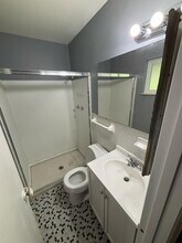 7460 Blanding Dr in Ferguson, MO - Building Photo - Building Photo