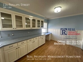114 Phillips St in Hot Springs, AR - Building Photo - Building Photo