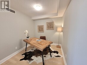 23-623 Cox Blvd in Markham, ON - Building Photo - Building Photo