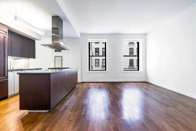 property at 225 5th Ave