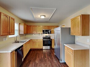 1836 Meadow Crossing Dr in Huntersville, NC - Building Photo - Building Photo