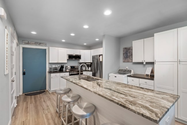 13151 Walden Rd in Montgomery, TX - Building Photo - Building Photo