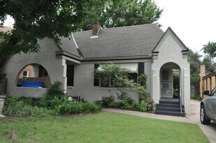 2521 NW 12th St in Oklahoma City, OK - Building Photo