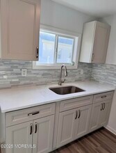 83 Bayside Pkwy in Middletown, NJ - Building Photo - Building Photo