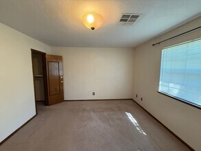 2712 Spitz St in Las Cruces, NM - Building Photo - Building Photo