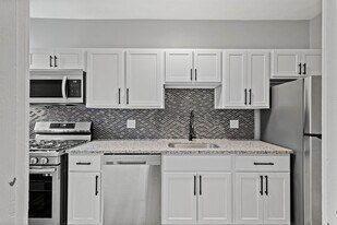 1210 Sylvan Ave in Homestead, PA - Building Photo