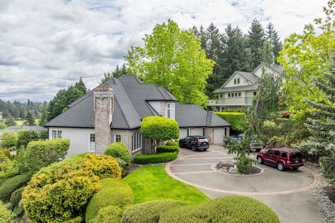 Meridian Valley in Kent, WA - Foto de edificio