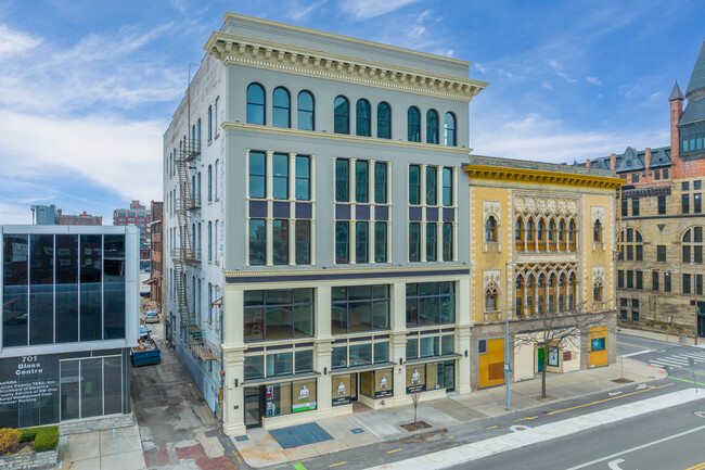 The Lofts on Jefferson in Toledo, OH - Foto de edificio - Building Photo