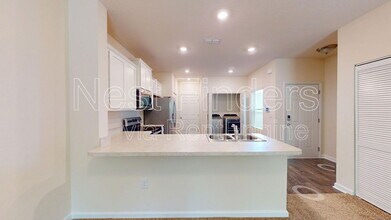 93 Scotch Pebble Dr in Jacksonville, FL - Building Photo - Building Photo