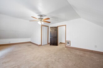 7 Thenius St, Unit 7 - 2 in Worcester, MA - Foto de edificio - Building Photo