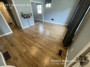 1883 Westcott Rd in Windsor, ON - Building Photo - Building Photo