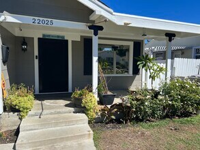 22025 Galvez St in Los Angeles, CA - Building Photo - Building Photo