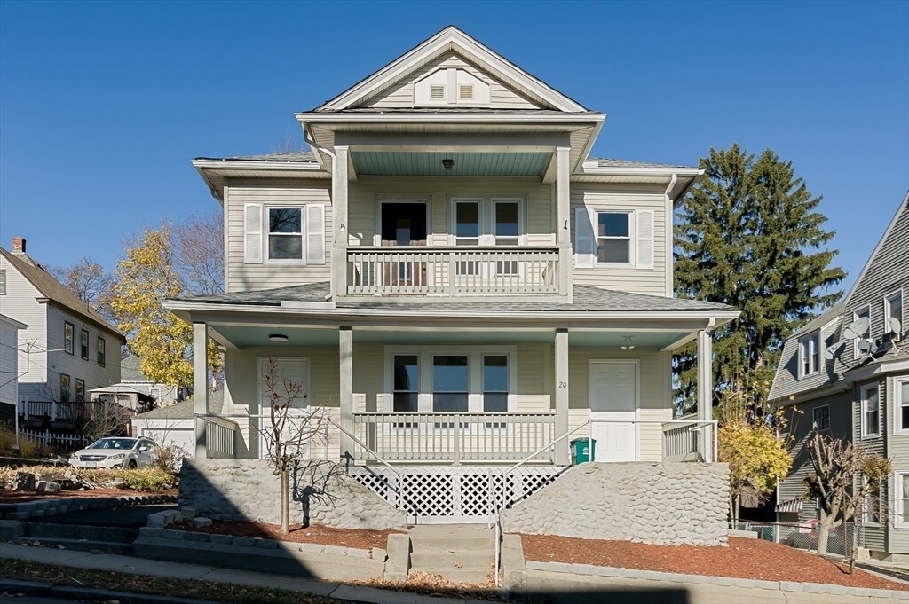24 Ferdinand St in Worcester, MA - Building Photo