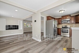 8459 Primrose St in Norfolk, VA - Building Photo - Building Photo
