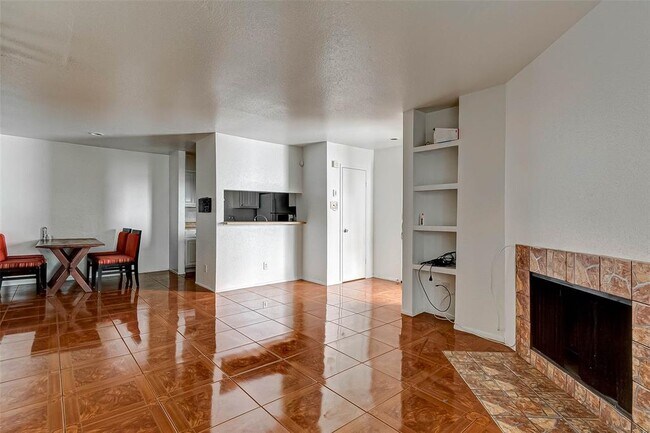 2601 S Braeswood Blvd-Unit -1404 in Houston, TX - Building Photo - Building Photo