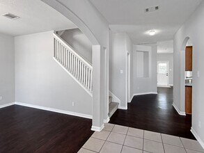 7930 Hatchmere Ct in Converse, TX - Building Photo - Building Photo