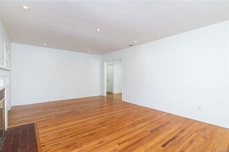 1241 Moncado Dr in Glendale, CA - Building Photo - Building Photo