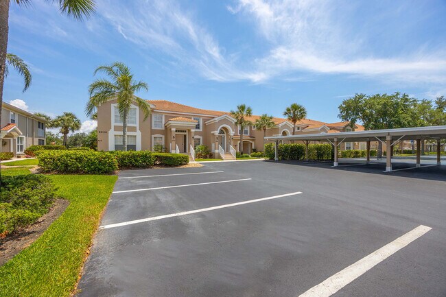 9030 Spring Run Blvd in Bonita Springs, FL - Building Photo - Building Photo