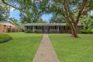 2507 Waldemar Ln in Tallahassee, FL - Building Photo