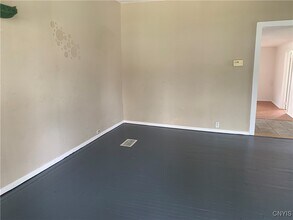 4 W 5th St N in Fulton, NY - Building Photo - Building Photo