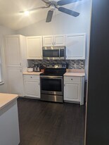 31 Old Sunbeam Dr in South Daytona, FL - Building Photo