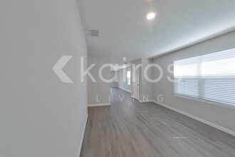 4445 SW 85 Ln in Ocala, FL - Foto de edificio - Building Photo