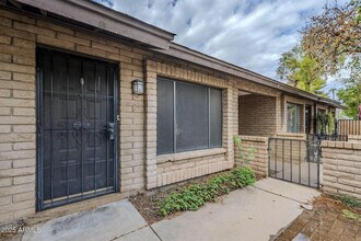 16 W Loma Vista Dr in Tempe, AZ - Building Photo - Building Photo