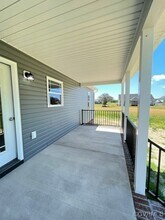 104 Mitchells Ln in Tappahannock, VA - Building Photo - Building Photo