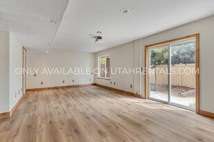 3053 Sage Loop in Lehi, UT - Building Photo