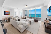 6899 Collins Ave, Unit 2601 in Miami Beach, FL - Building Photo - Building Photo