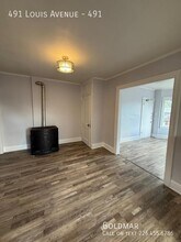 491 Louis Ave in Windsor, ON - Building Photo - Building Photo