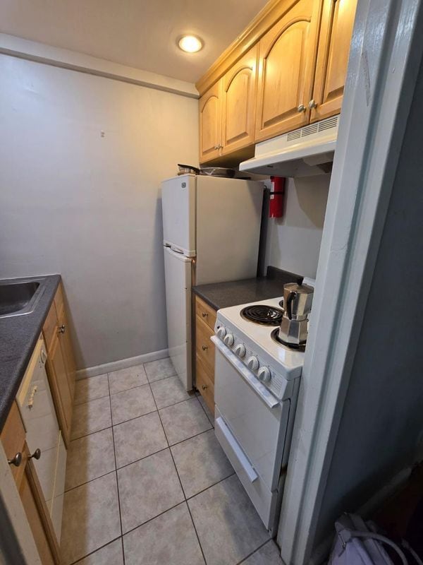 2141 I St NW in Washington, DC - Building Photo - Building Photo