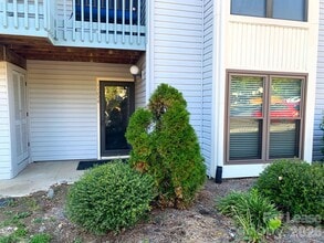 11026 Harrowfield Rd in Charlotte, NC - Building Photo - Building Photo