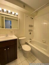 185 Freeman St in Brookline, MA - Building Photo - Building Photo