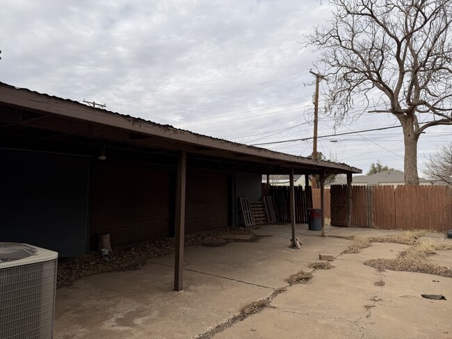 2818 41st St in Lubbock, TX - Building Photo - Building Photo