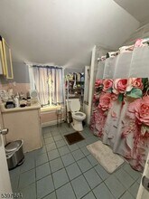 681 E 28th St in Paterson, NJ - Building Photo - Building Photo