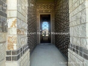 1916 Steppe Trl Dr in Aubrey, TX - Building Photo - Building Photo