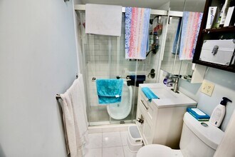 55 Saint Paul St, Unit #1 in Brookline, MA - Building Photo - Building Photo