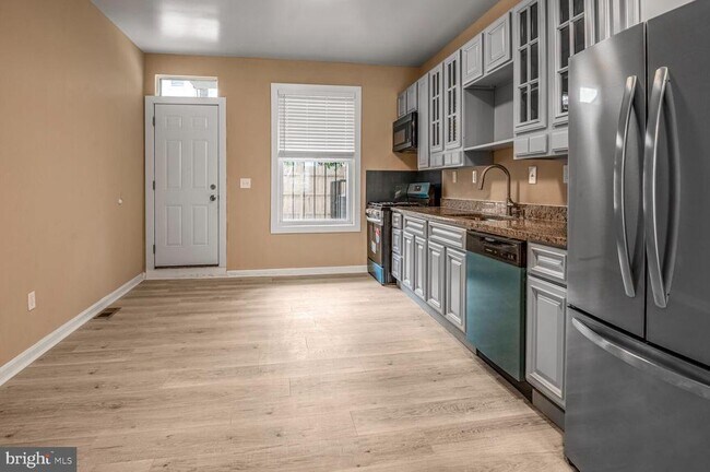 1684 Darley Ave in Baltimore, MD - Building Photo - Building Photo