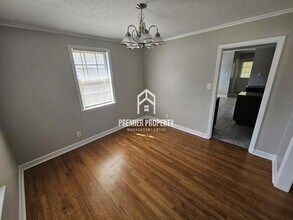 5949 McQueen Cove in Memphis, TN - Building Photo - Building Photo