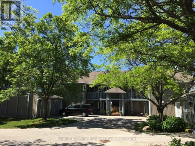 property at 906 Cedar Pointe Ct
