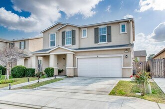 5798 E Beck Ave in Fresno, CA - Building Photo - Building Photo