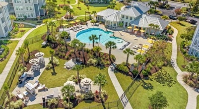 The Veranda at Market Commons in Myrtle Beach, SC - Building Photo - Building Photo